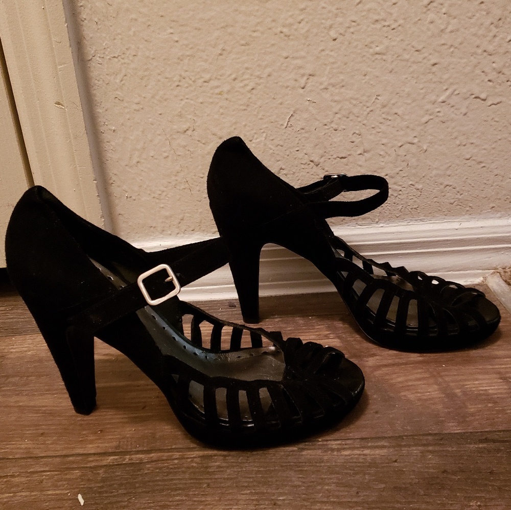 BCBGirls black open toe heels - Picture 2 of 4